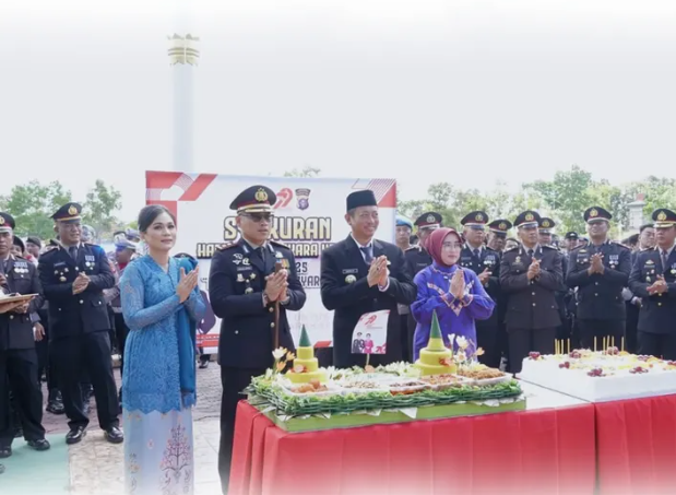 Bupati Sukamara Hadiri Acara Ramah Tamah Usai Upacara HUT Bhayangkara&nbsp;Ke-79