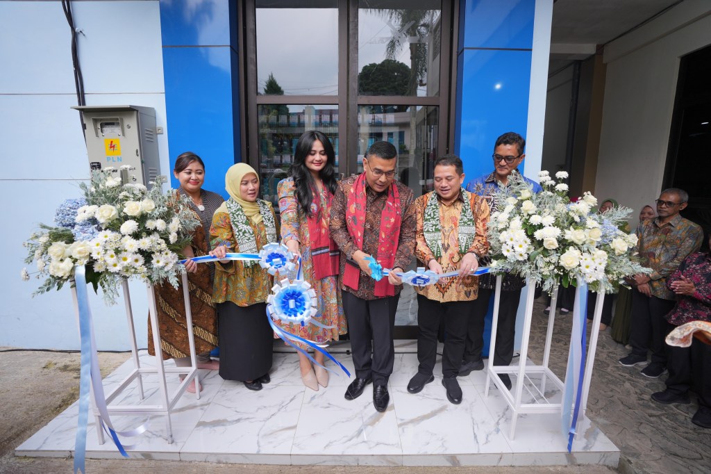 Resmikan Gedung Arsip Kantor Pertanahan Kota Batu, Wamen Ossy Harapkan Pelayanan Pertanahan&nbsp;Meningkat