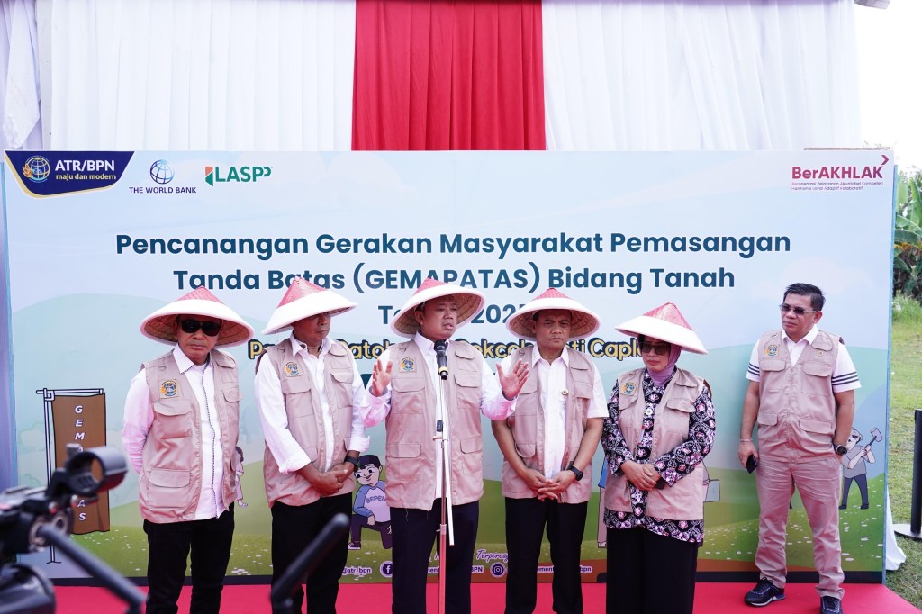 Selain Menghindari Konflik, Menteri Nusron Nilai Pemasangan Patok Bisa Tandai Batas Tanah APL dengan&nbsp;Non-APL