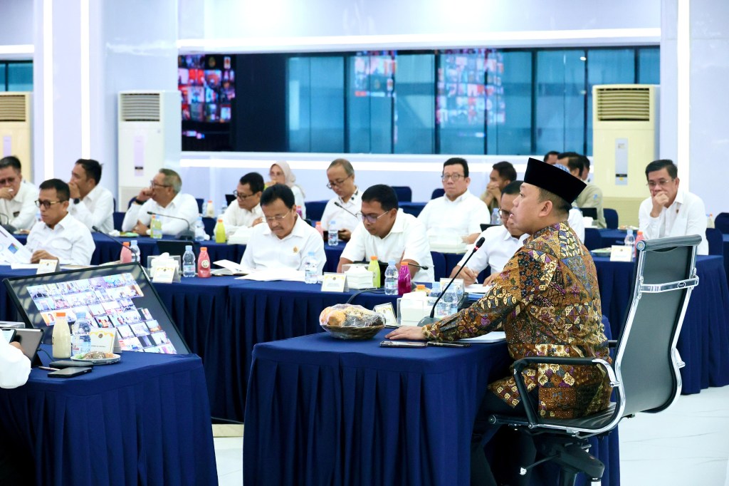 Pimpin Rapim, Menteri Nusron Canangkan Transformasi Layanan&nbsp;Pertanahan