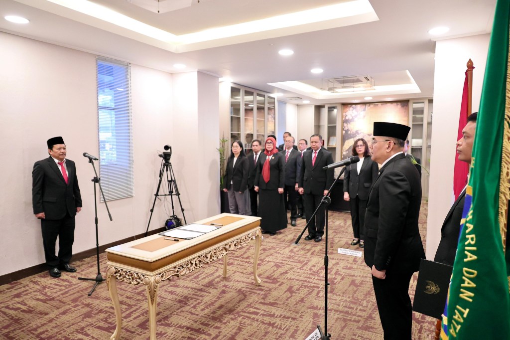 Lantik Pejabat Fungsional, Wamen Ossy Harapkan Peran Dosen Lektor dalam Transformasi&nbsp;STPN