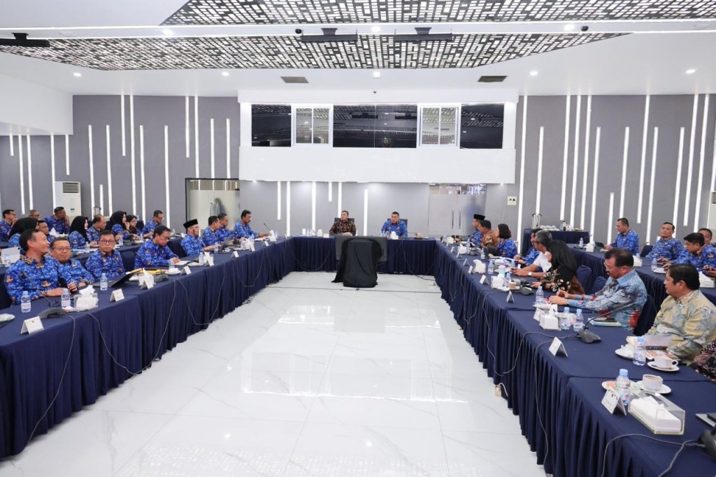 Kebut Penyelesaian Berkas Layanan Pertanahan Akhir Tahun, Menteri Nusron Instruksikan Jajaran Masuk di Akhir&nbsp;Pekan