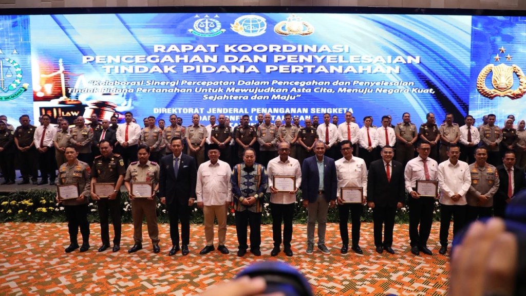 Hasil Nyata Kerja Bersama, Menteri Nusron Ungkap Lebih dari Rp23 Triliun Selamat dari Mafia&nbsp;Tanah