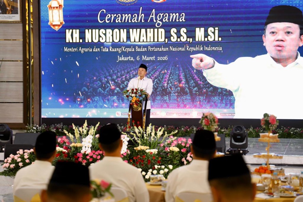 Menteri Nusron Sampaikan Ceramah Agama di Korps Marinir TNI AL Cilandak: Al-Qur’an Jadi Petunjuk bagi&nbsp;Manusia