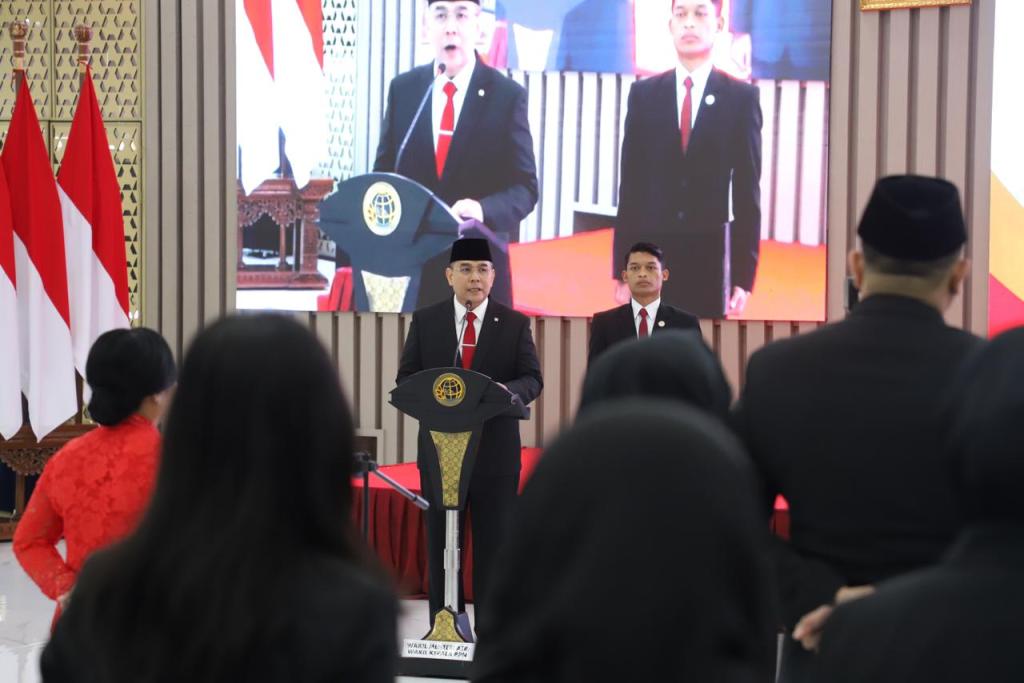 Lantik Pejabat Pengawas dan Fungsional, Wamen Ossy: Ujung Tombak dalam Pelayanan&nbsp;Pertanahan